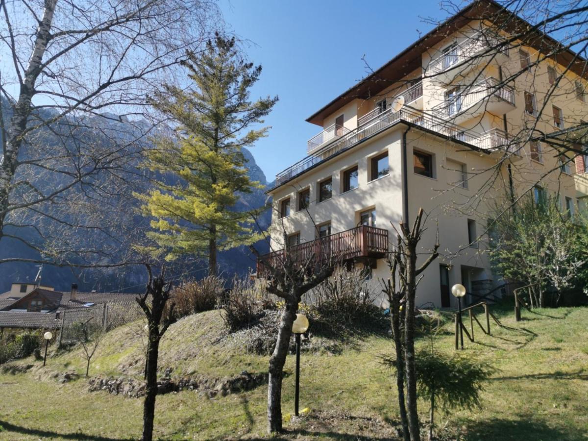 Hotel Miramonti Molveno Exterior photo