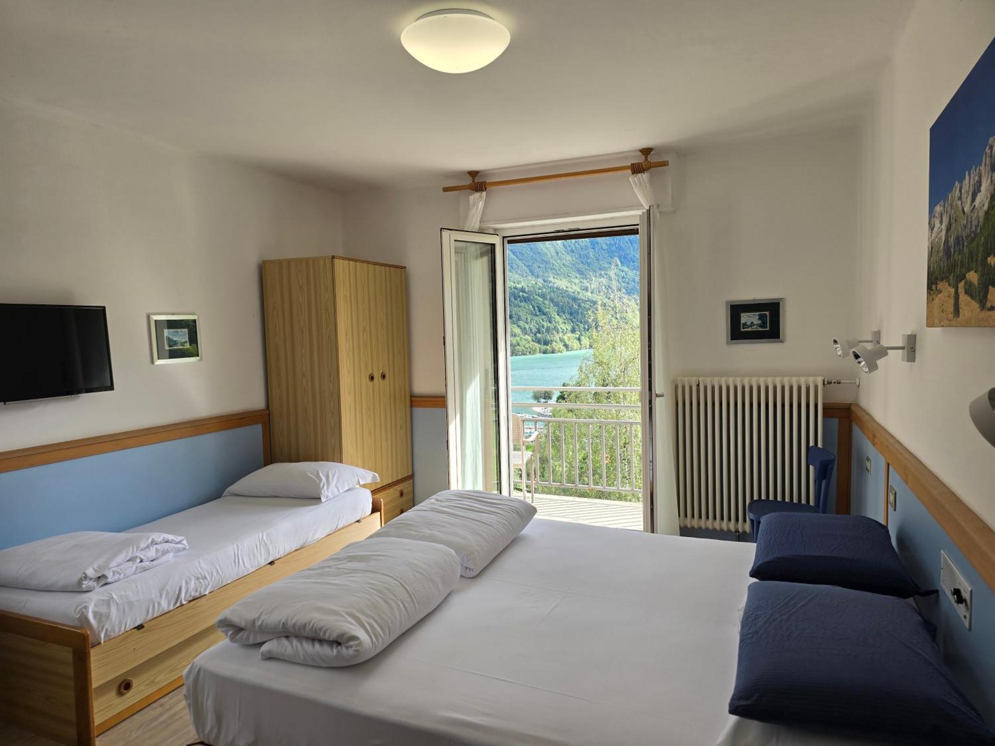 Hotel Miramonti Molveno Exterior photo